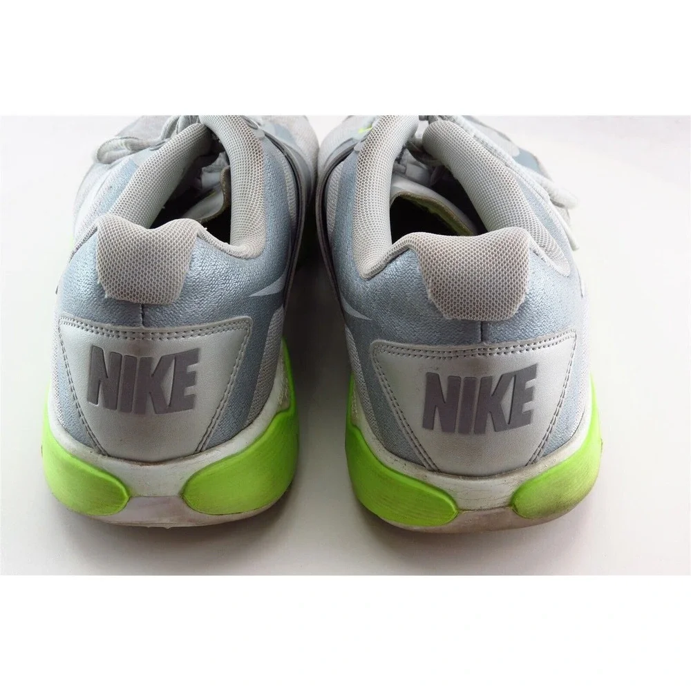 Nike Training Everday Fit Running Shoes Gray Fabric Women 8 Medium‎